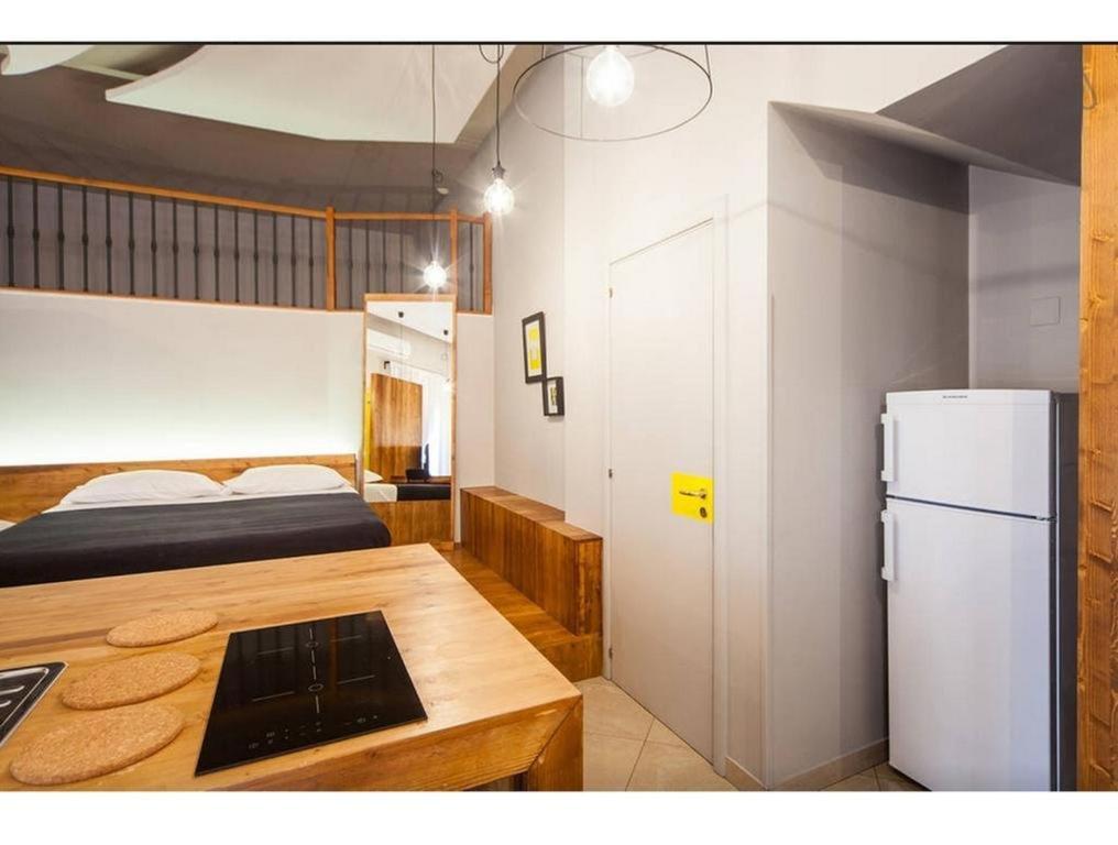 Serafini Loft Полиньяно-а-Маре Экстерьер фото